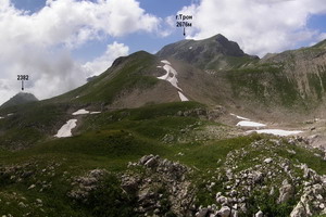 Фото 42. Подъём на вершину Дзышра.
